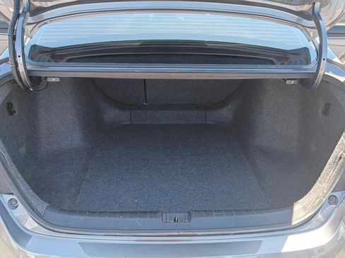 Used 2018 Honda Accord EX image 26