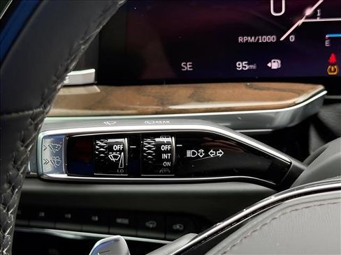 Used 2026 Cadillac Escalade Platinum Sport AWD/4WD image 23