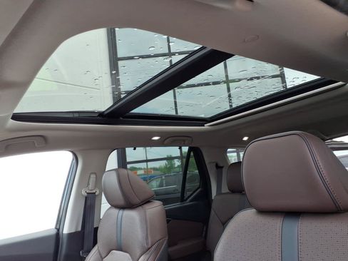 Used 2023 Honda Pilot Elite image 19