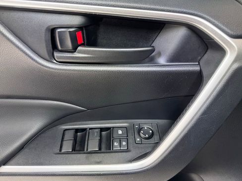 Certified 2025 Toyota RAV4 LE image 24