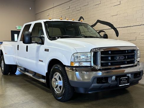 Used 2003 Ford F350 2WD Crew Cab DRW Super Duty image 14