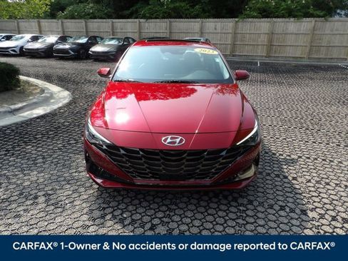 Certified 2023 Hyundai Elantra Limited FWD image 3