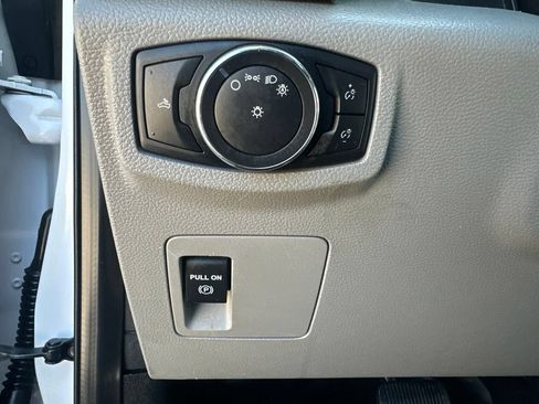 Used 2016 Ford F150 XL w/ Equipment Group 101A Mid RWD image 10