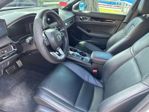 Used 2024 Honda Civic Sport Touring image 7