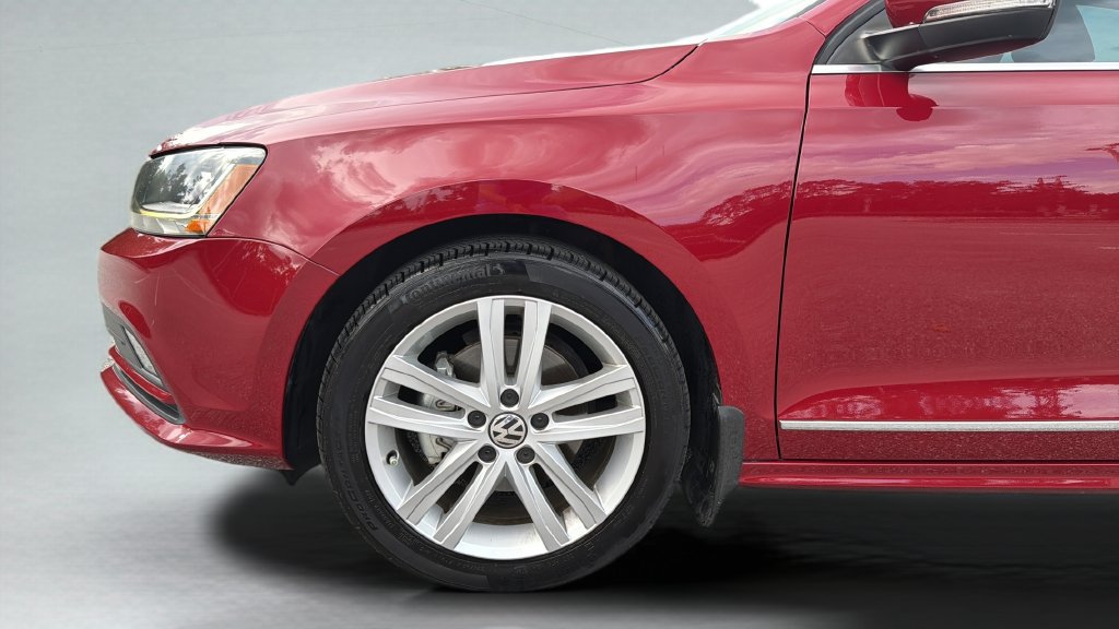 Used 2017 Volkswagen Jetta SEL FWD image 34