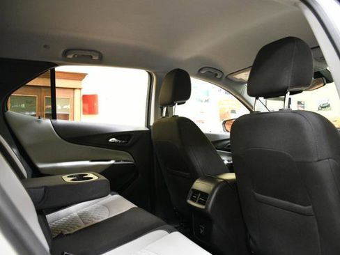 Used 2019 Chevrolet Equinox LS w/ LS Convenience Package image 48