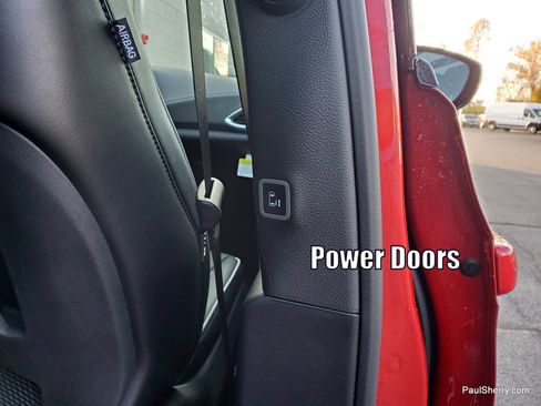 New 2026 Chrysler Pacifica Limited w/ S Appearance Package image 51