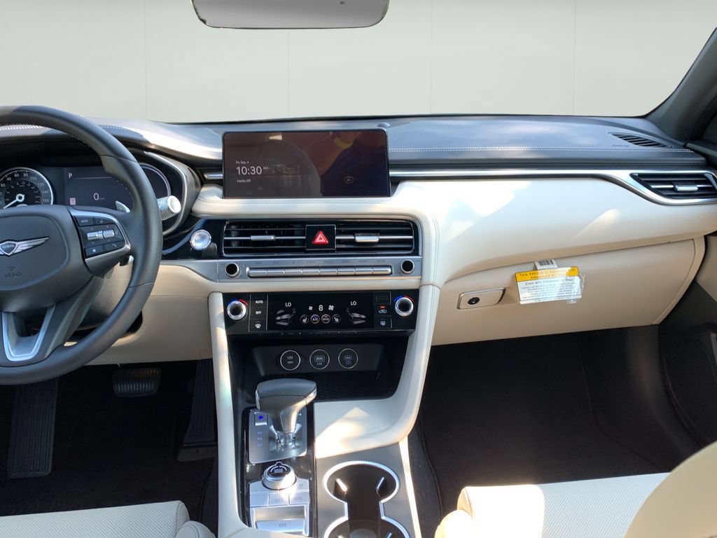 Certified 2026 Genesis G70 2.5T RWD image 19