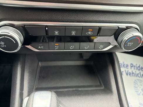 Used 2025 Nissan Altima 2.5 SV image 24