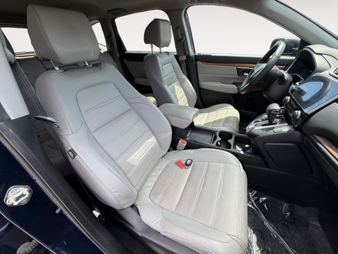 Used 2017 Honda CR-V Touring image 19