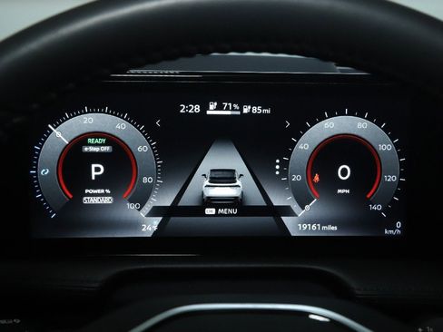 Used 2023 Nissan Ariya AWD image 24