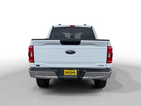 Used 2023 Ford F150 XLT image 4