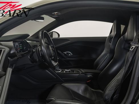 Used 2017 Audi R8 V10 plus image 31