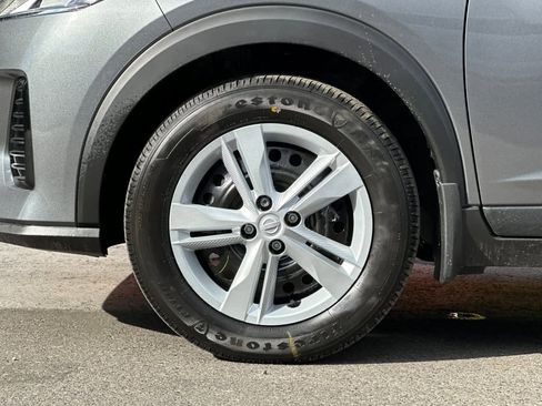 New 2025 Nissan Kicks Play S image 27