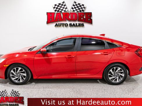 Used 2018 Honda Civic EX image 1