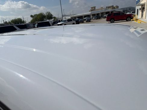 Used 2025 Chevrolet Equinox LT AWD/4WD image 8