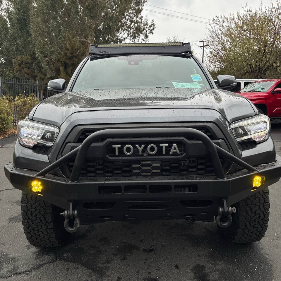 Used 2021 Toyota Tacoma TRD Off-Road w/ Technology Package AWD/4WD image 54