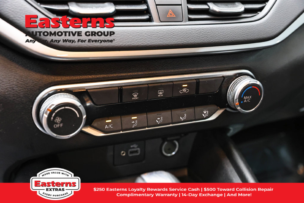 Used 2023 Nissan Altima 2.5 S FWD image 19