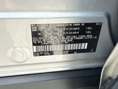 Used 2023 Toyota RAV4 XSE AWD/4WD image 27