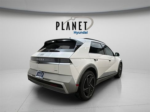 New 2026 Hyundai Ioniq 5 Limited image 7
