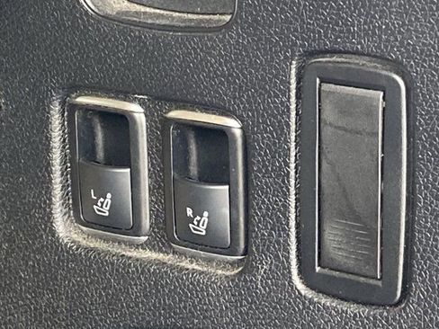 Used 2019 Mercedes-Benz GLS 450 4MATIC image 10