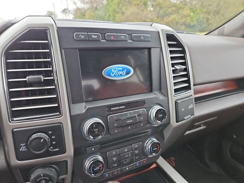 Used 2018 Ford F150 King Ranch w/ Equipment Group 601A Luxury image 22