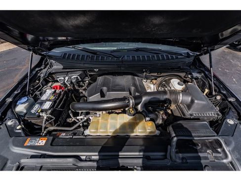 Used 2021 Ford Expedition Max Limited image 33