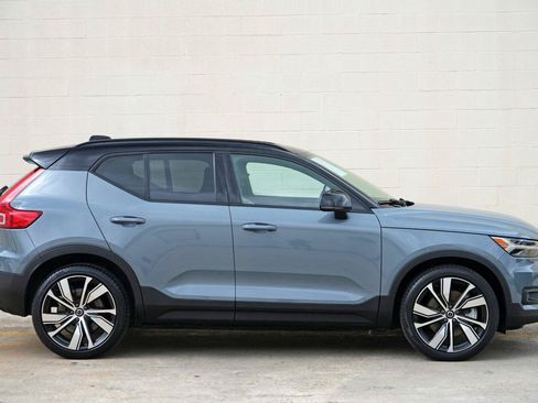 Used 2021 Volvo XC40 P8 Recharge w/ Advanced Package AWD/4WD image 51