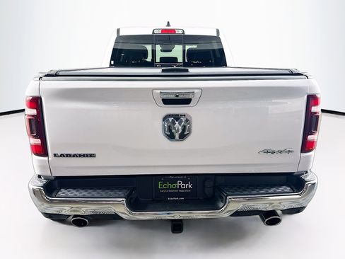 Used 2022 RAM 1500 Laramie AWD/4WD image 7