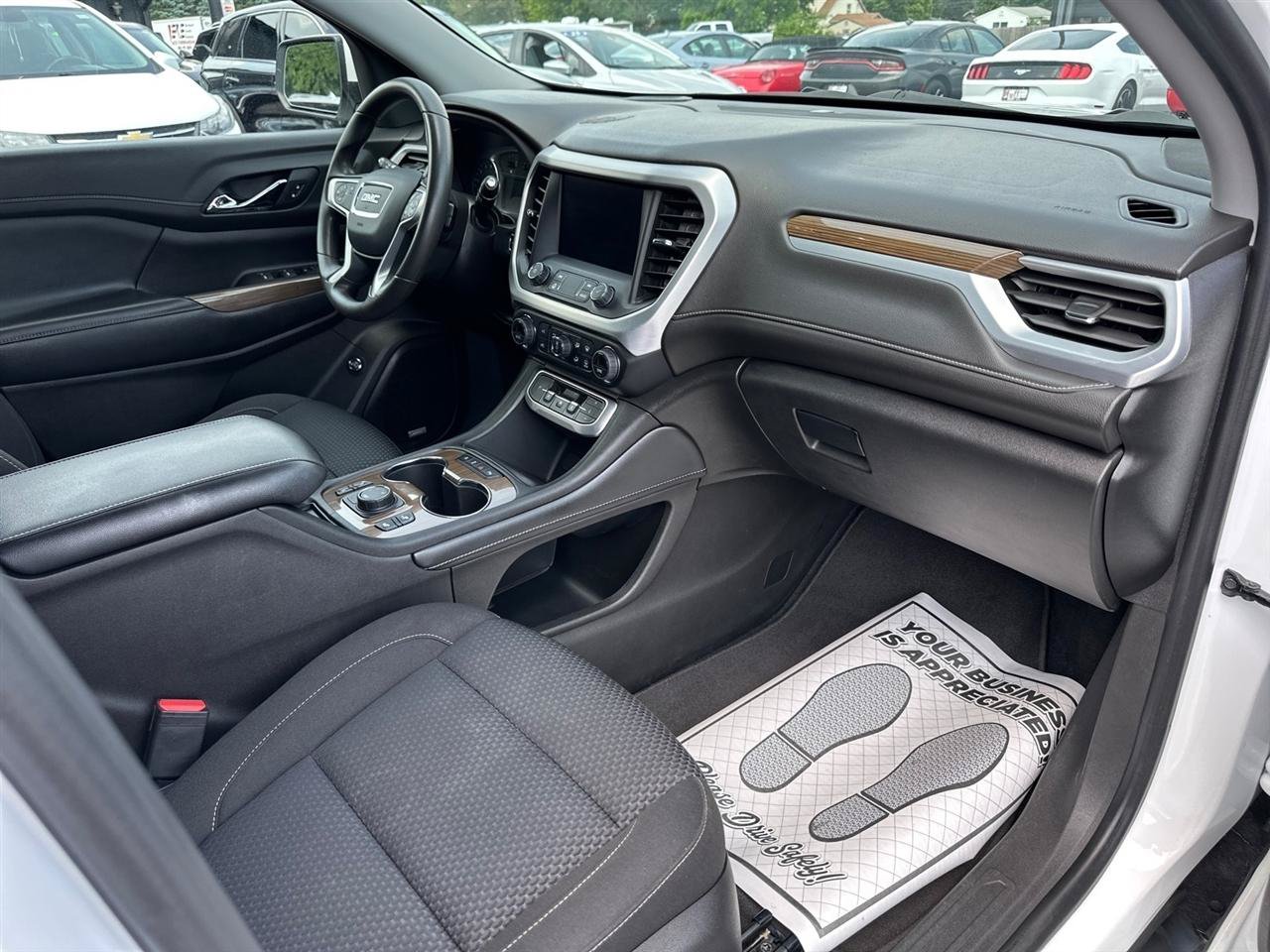 Used 2023 GMC Acadia SLE w/ Driver Convenience Package AWD/4WD image 24