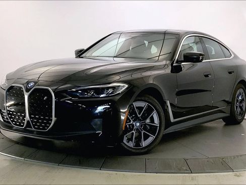 Certified 2023 BMW i4 eDrive35 RWD image 10