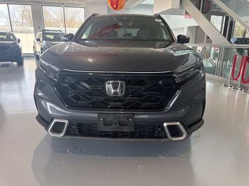 Used 2025 Honda CR-V Sport Touring image 2