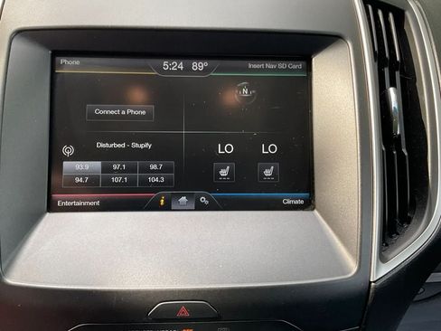 Used 2015 Ford Edge SEL w/ Equipment Group 201A AWD/4WD image 19