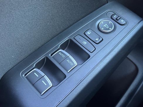 Used 2025 Honda Civic Sport image 24