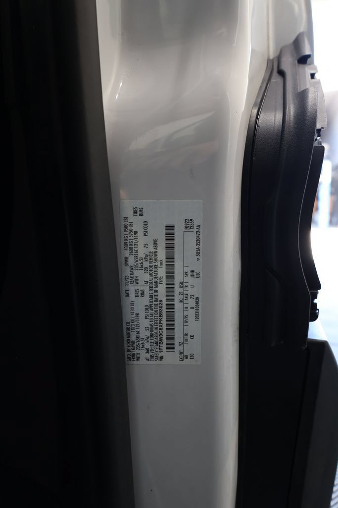 Used 2023 Ford Transit 350 Medium Roof w/ Interior Upgrade Package RWD image 30