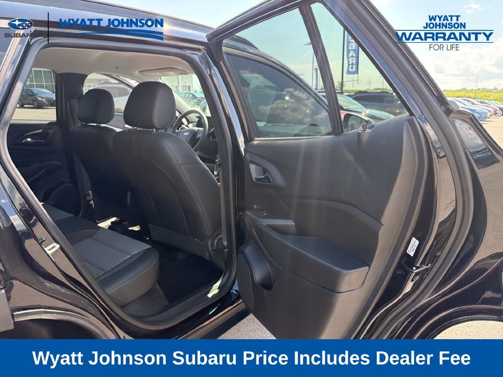 Used 2024 Chevrolet Trax LT FWD image 34