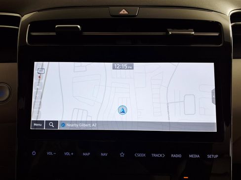 Certified 2024 Hyundai Tucson Limited FWD image 18