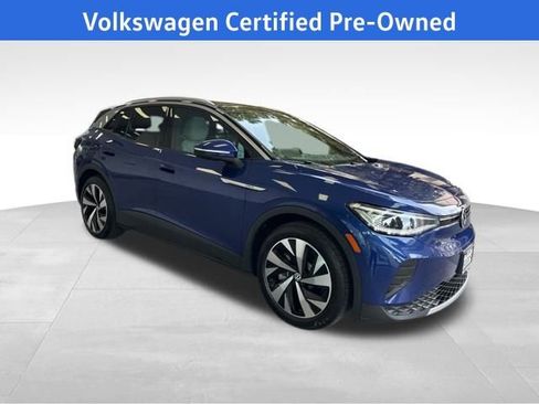 Certified 2022 Volkswagen ID.4 Pro S w/ Gradient Package image 11