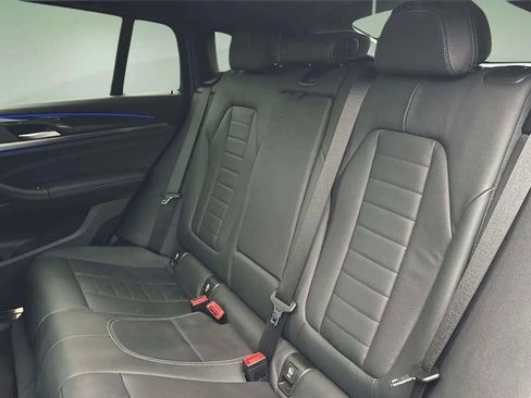 Used 2019 BMW X4 xDrive30i w/ M Sport Package 2 image 18