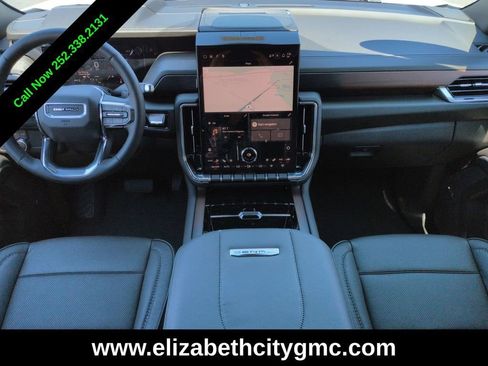 New 2026 GMC Yukon Denali AWD/4WD image 17