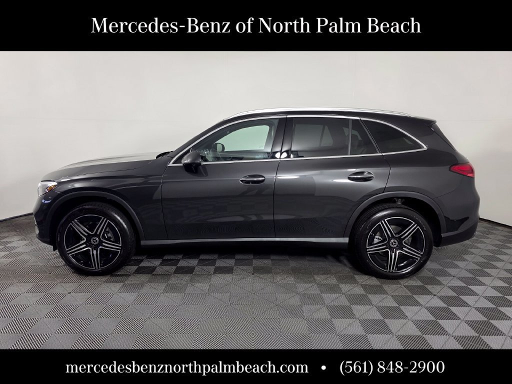 New 2027 Mercedes-Benz GLC 300 image 3