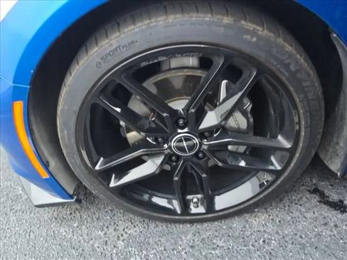 Used 2016 Chevrolet Corvette Stingray Coupe w/ Battery Protection Package image 22