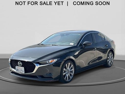 Used 2019 MAZDA MAZDA3 Sedan w/ Preferred Package image 1