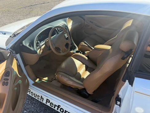 Used 1998 Ford Mustang GT RWD image 14