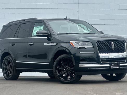 New 2024 Lincoln Navigator Black Label image 1