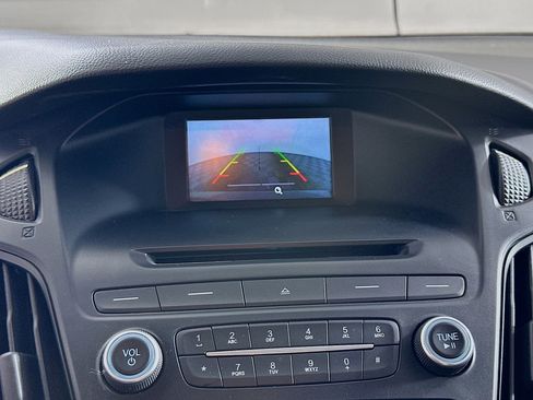 Used 2016 Ford Focus SE image 21