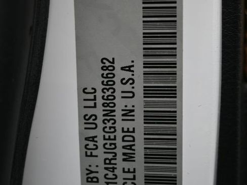 Used 2022 Jeep Grand Cherokee Summit image 31