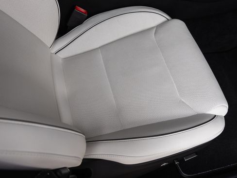 Used 2023 Tesla Model X Plaid AWD/4WD image 41