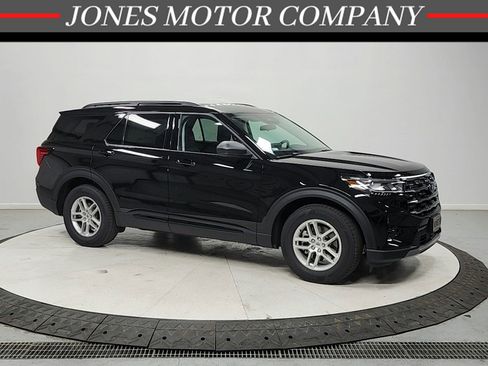 New 2026 Ford Explorer Active w/ Active Comfort Package RWD image 1