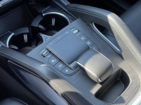 Used 2022 Mercedes-Benz GLE 350 4MATIC image 35